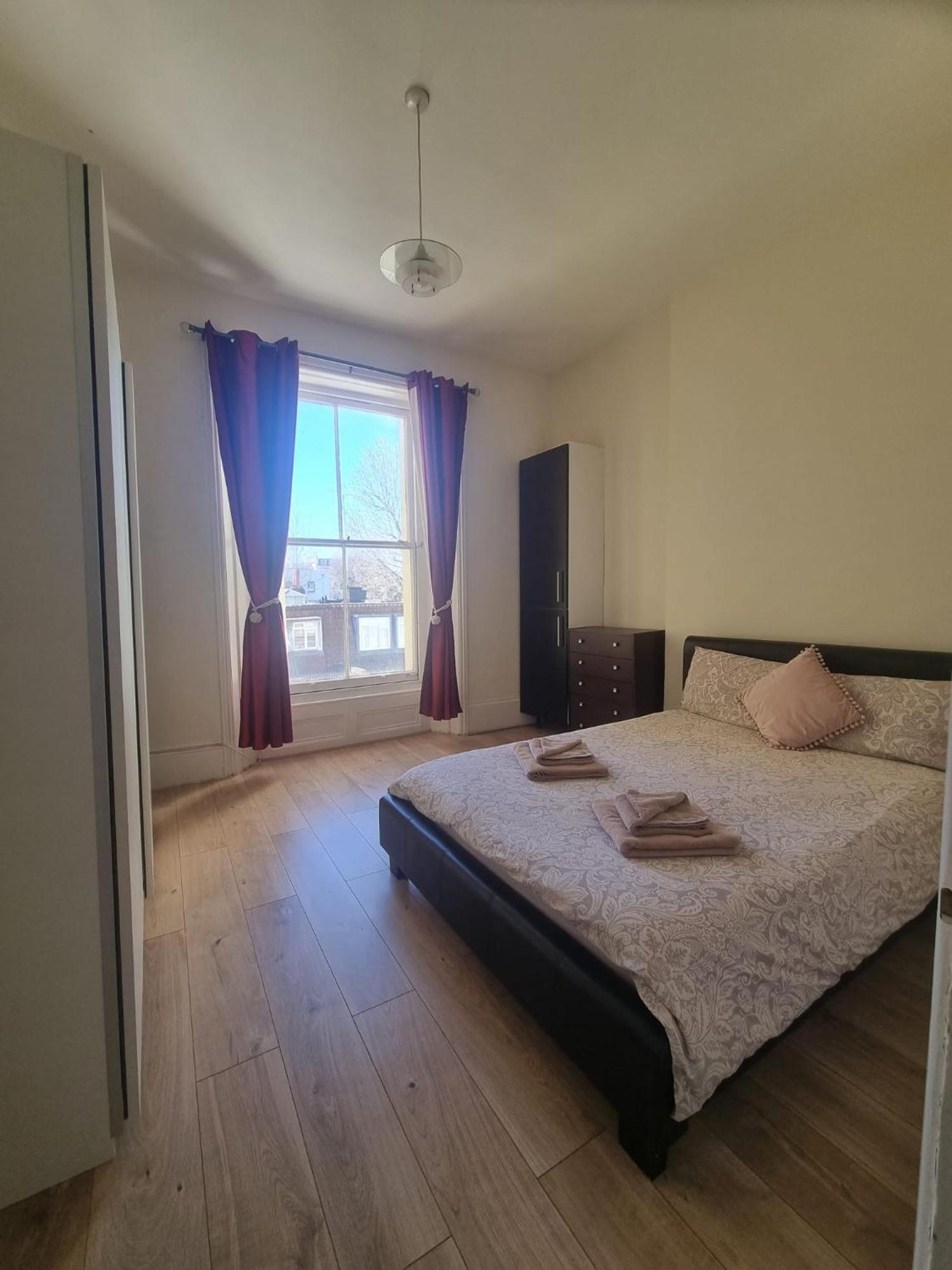 The Hyde Park Atelier - Bright & Spacious 2br